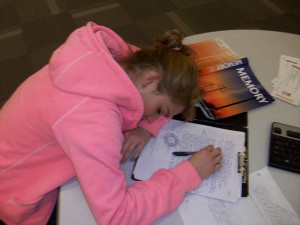 1024px-Sleeping_while_studying-300x225.jpg