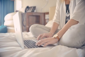 person-woman-apple-hotel-300x200.jpg
